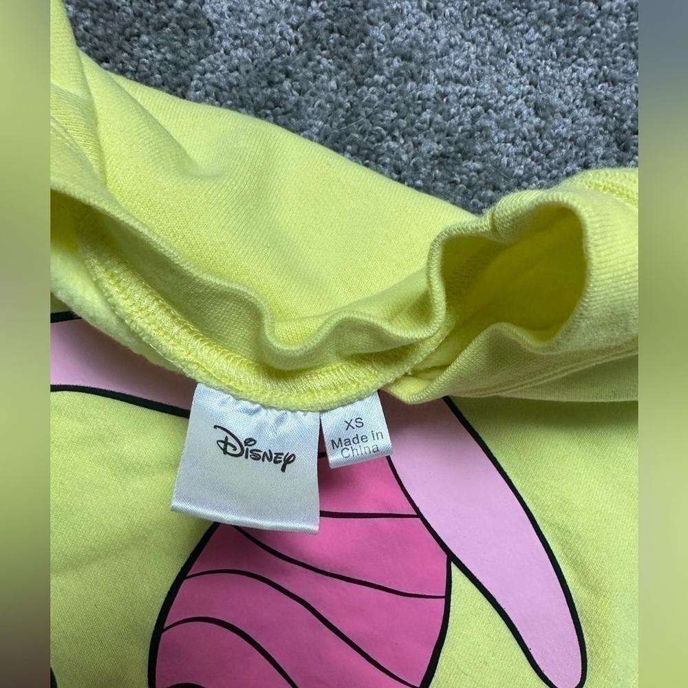Woman’s Winnie the Pooh Disney pull over XS - Picture 2 of 4